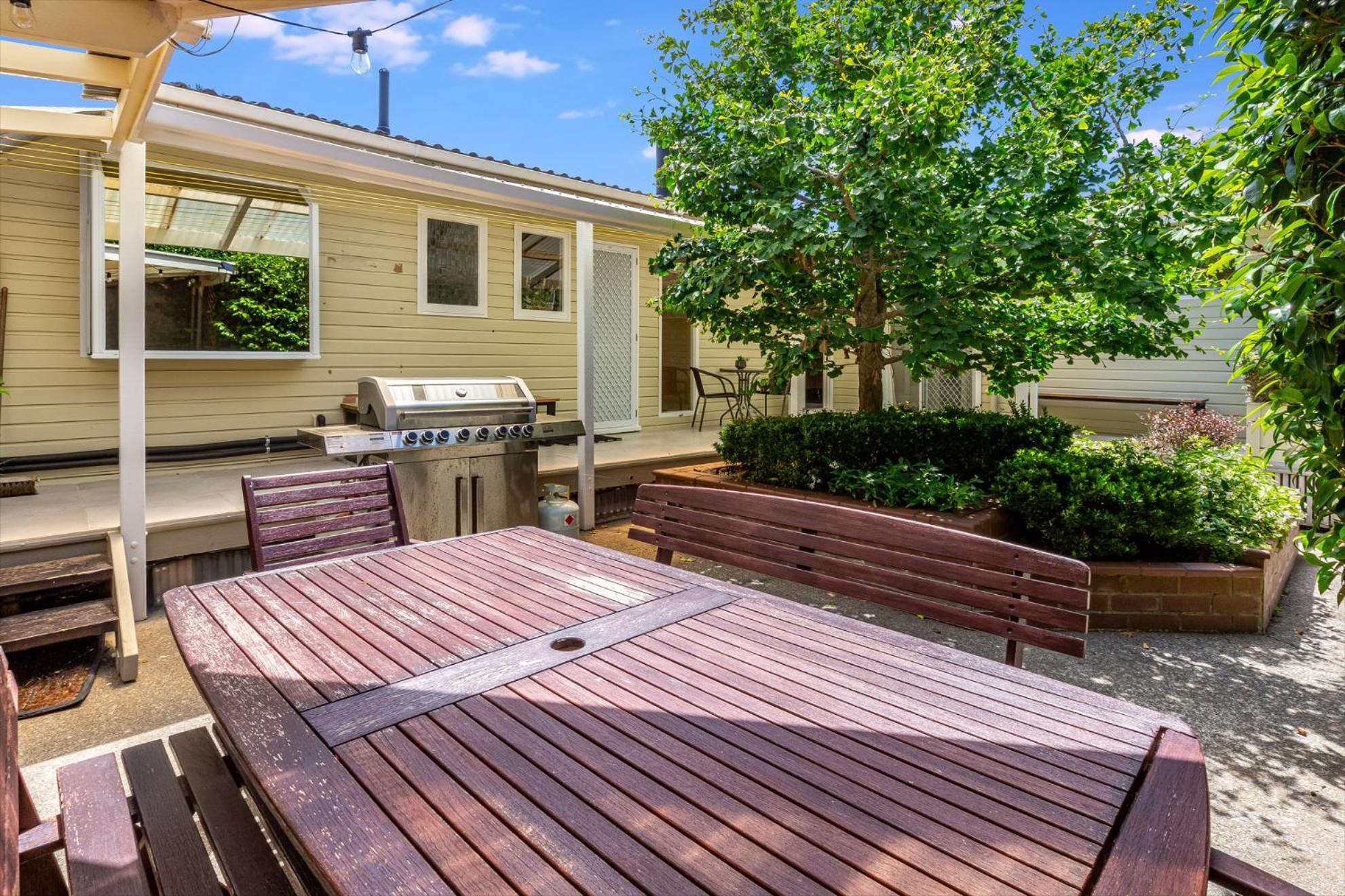 Retro 4 Bedroom Home, Warm And Welcoming, Quiet Location Porirua Buitenkant foto